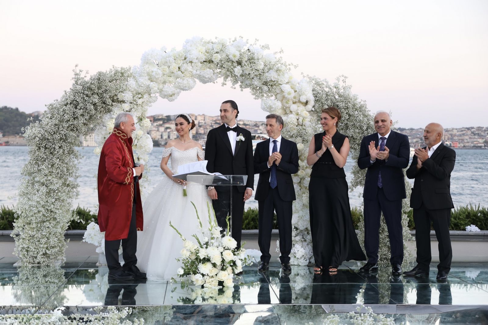 Berivan -Ahmet - Muahharem Usta , Gülşen Karniş Ekşioğlu , Murat Zorluoğlu , Haydar Sancak 