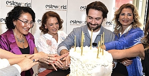 Esteworld Ataşehir Diş Kliniği 3. yaşını şık bir davetle kutladı.