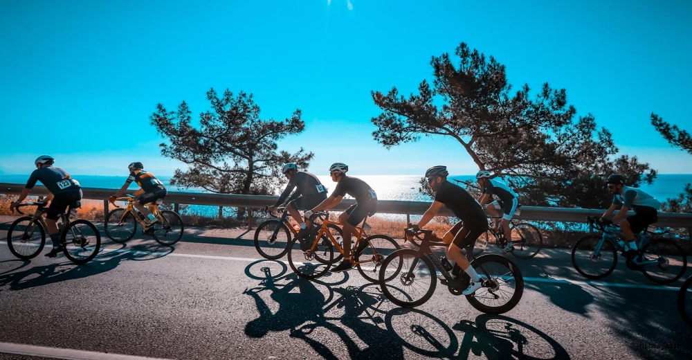 AKRA Gran Fondo 2026