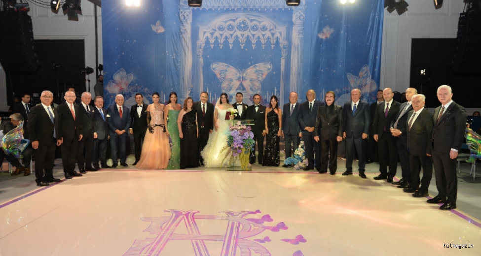 BÖYLE DÜĞÜN GÖRÜLMEDİ İş, Siyaset ve Sanat Dünyası Tek Bir Düğünde