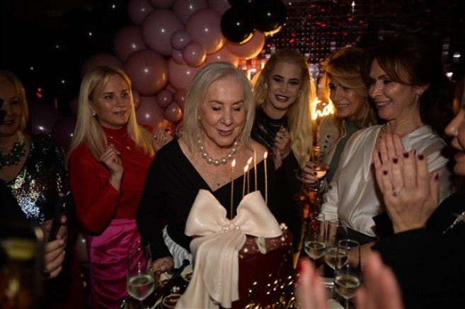 Canan Göztepe’ye 80. Yaşında Duygu Dolu Sürpriz