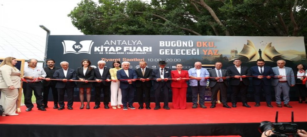 16. Antalya Kitap Fuarı kapılarını açtı