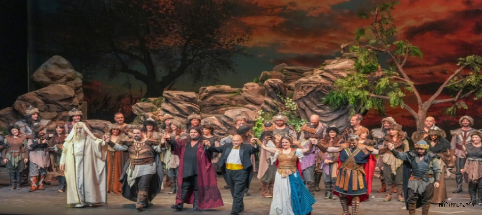 ANTALYA DEVLET OPERA VE BALESİ YENİ SEZONU GÖRKEMLİ ‘ATTİLA’ OPERASIYLA AÇTI