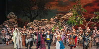 ANTALYA DEVLET OPERA VE BALESİ YENİ SEZONU GÖRKEMLİ ‘ATTİLA’ OPERASIYLA AÇTI