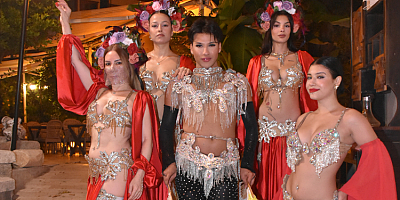 Nur Avcı ve Ekibi Göz Kamaştırıyor: Kostümler Yenilendi, Şovlar Nefes Kesti!