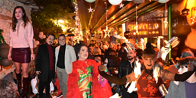  Sheffield Kapılarını Açtı